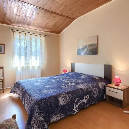 Casa de Férias Cherry By Interhome