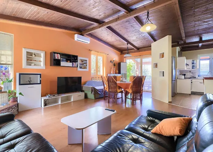Vakantiehuis Cherry By Interhome